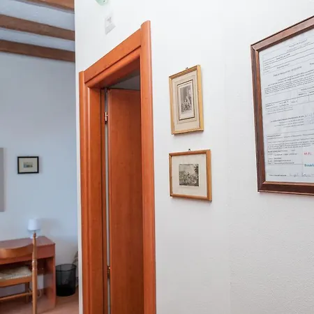 Bed & Breakfast Lena Bellano